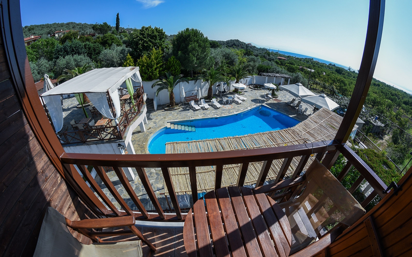 Superior Double with sea & pool view